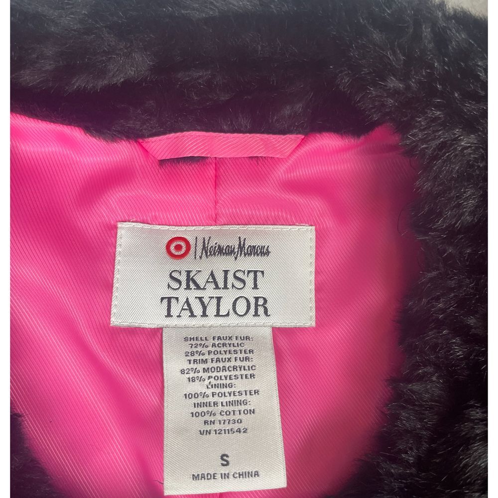Skaist Taylor Neiman Marcus for Target, size small, faux fur vest, black pink‎ - Picture 7 of 13